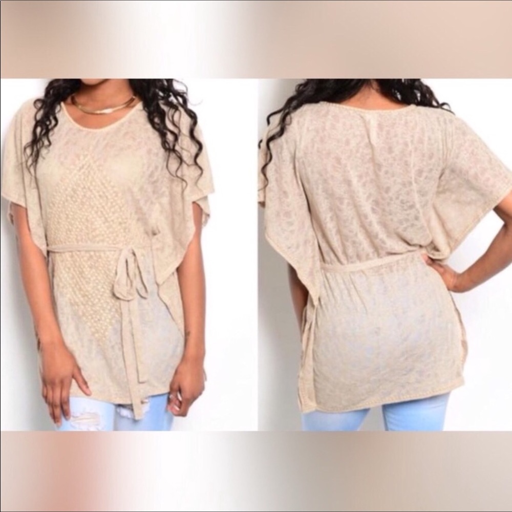 “Andree’ Boutique Tunic-Wheat/Beige color-NWT-Sz Med.